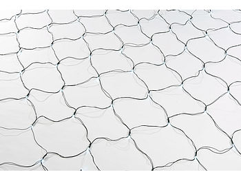 Lunartec Lichternetz Outdoor: Solar-LED-Lichternetz, 198 LEDs, kaltweiß, 3 x 3 m, IP44 (LED Netz)