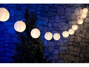 Lunartec Lampionkette: 2er-Set Solar-LED-Lichterketten, warmweiß, je 20 Lampions, 3,8 m, IP44 (Solar Lichterkette außen Lampion)