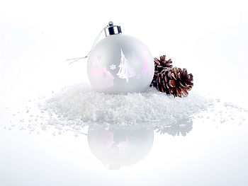 Lunartec LED-Kugel Weihnachten: Christbaumkugeln mit Farbwechsel-LEDs, Ø 8cm, Versandrückläufer (LED Glaskugel Weihnachten)