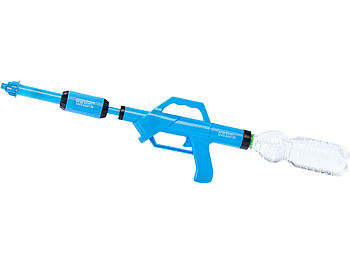 PEARL Wasserspritze: Wasserpistole mit PET-Flaschen-Anschluss (Wasserpistole große Reichweite)