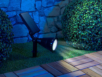 Luminea Solarstrahler Garten: Solar-LED-Spot mit Erdspieß für Garten & Co, 200 Lumen, 1,5 Watt, IP44 (Solar Gartenstrahler mit Erdspieß)